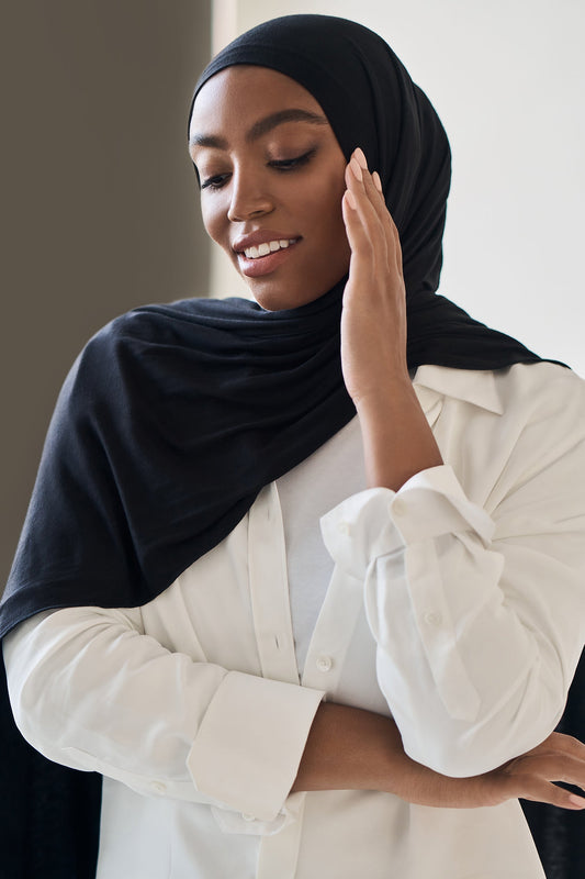 Jersey Hijab — Stretchy & No-Pin Required (Instant Wear)